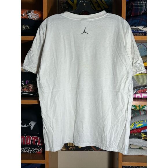 Vintage Y2K Jordan Respect Is Earned Championship Rings Tee - Picture 3 of 6